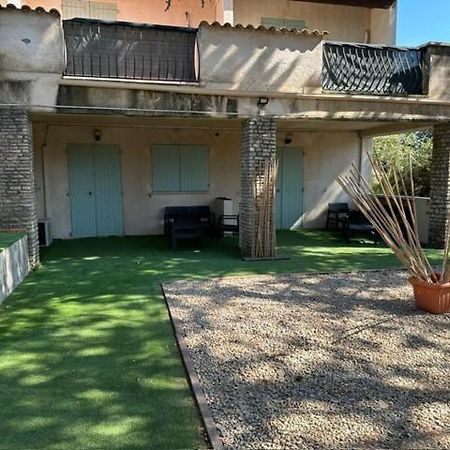 L'Hotel Du Bastier Ginasservis Exteriör bild